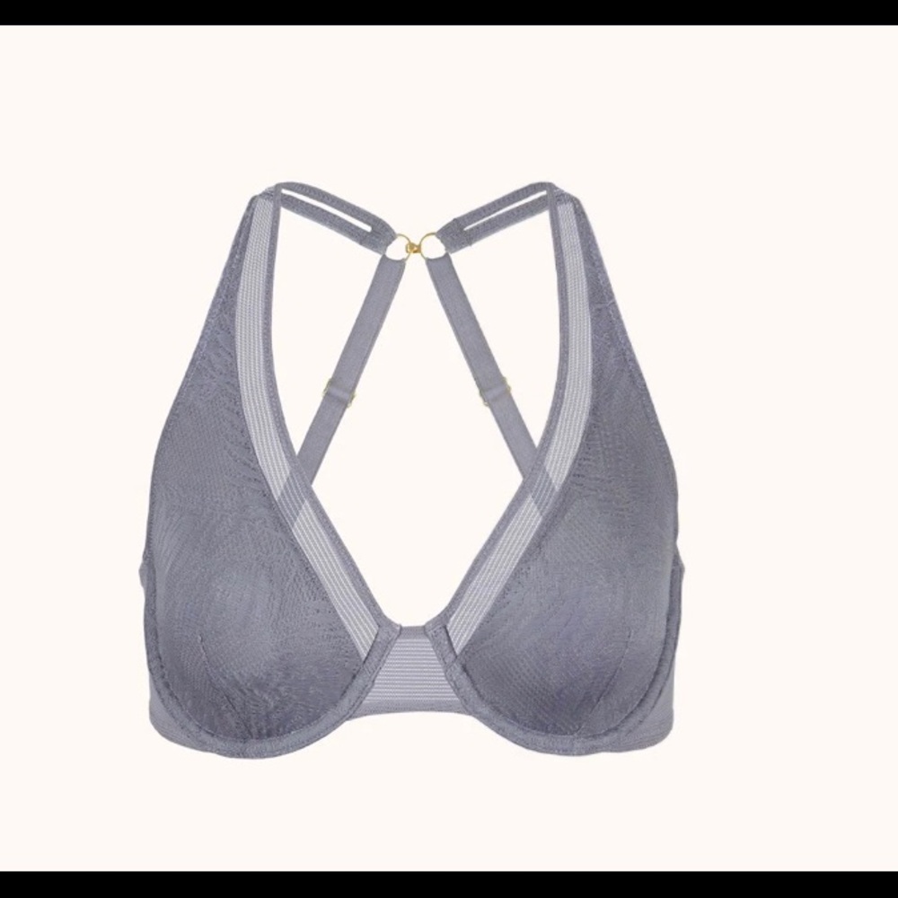 LIVELY The Smooth Lace Plunge Bra In Smoke Size 34A
